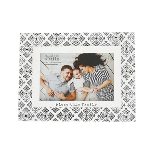 Family by You Make Me Smile -ALW - 8.5" x 6.5" Frame (Holds 6" x 4" Photo)