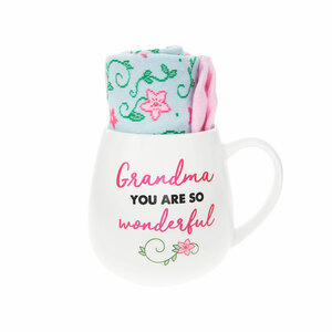 Grandma by Warm & Toe-sty - 15.5 oz Mug and Sock Set