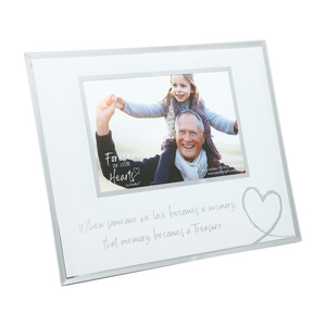 Treasured Memory by Forever in our Hearts - 9.25" x 7.25" Frame
(Holds 6" x 4" Photo)