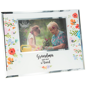 Grandma by Bunches of Love - 9.25" x 7.25" Frame
(Holds 6" x 4" Photo)