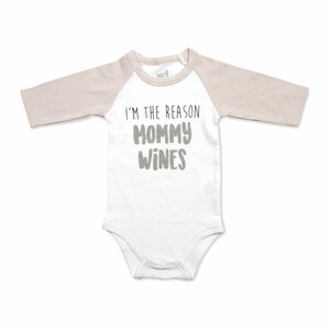 Mommy Wines by Sidewalk Talk - 12-24 Months 3/4 Length Gray Sleeve Onesie