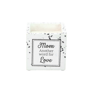 Mom by Farmhouse Family - 8 oz - 100% Soy Wax Candle Scent: Tranquility