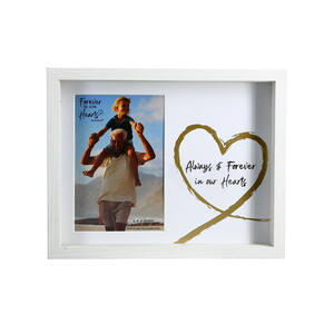 Hearts by Forever in our Hearts - 9.5" x 7.5" Shadow Box Frame
(Holds 4" x 6" Photo)